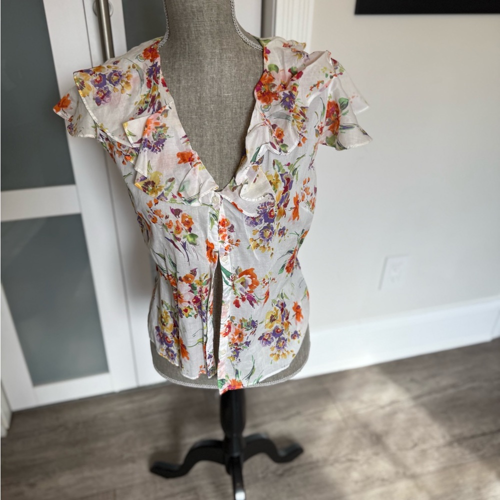 Floral Ruffle Blouse- like new